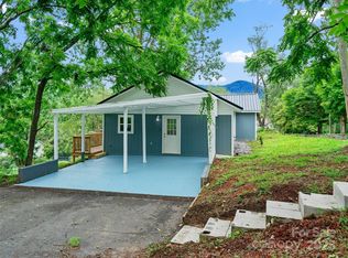 64 Phillips Ln, Spruce Pine, NC 28777