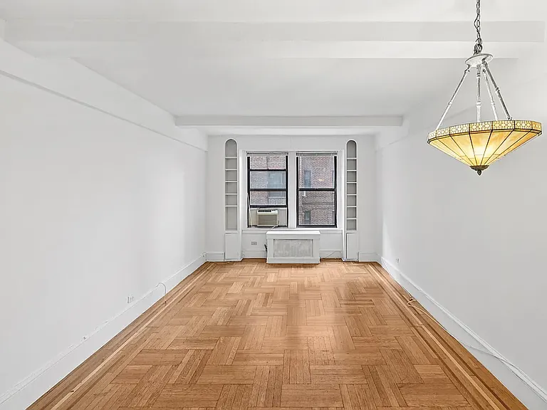 123 W 93rd St #2E — Photo 3