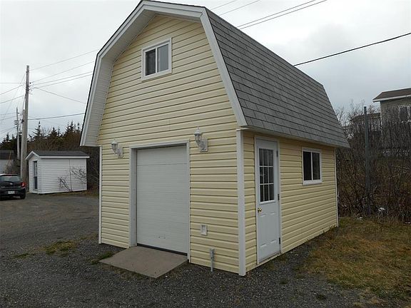 5th image of 6 Harbourview Avenue