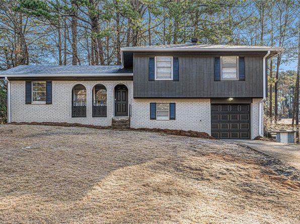 6615 Buckhurst Trl, Atlanta, GA 30349