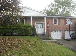 1951 Overland Ct, Allison Park, PA 15101