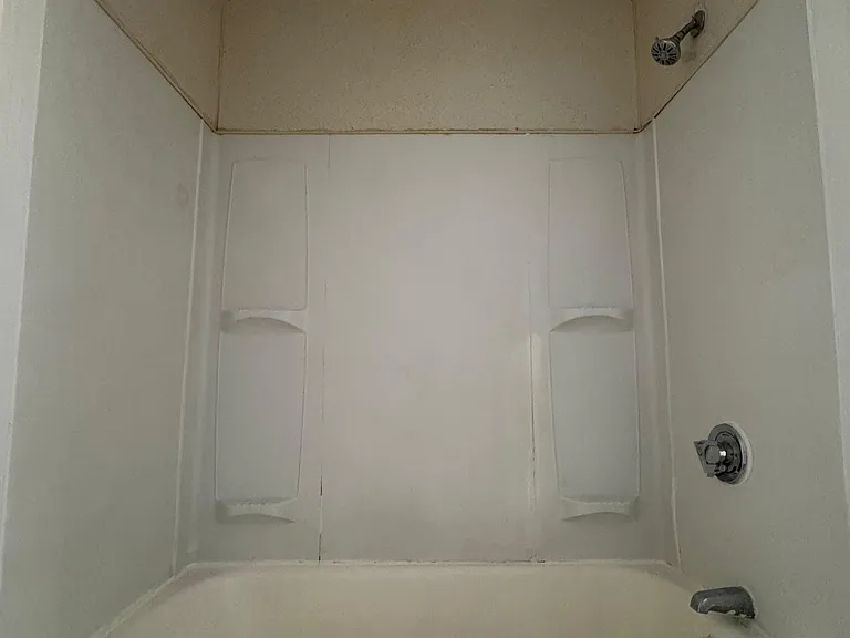 280-282 Winthrop Ave #14 — Photo 6