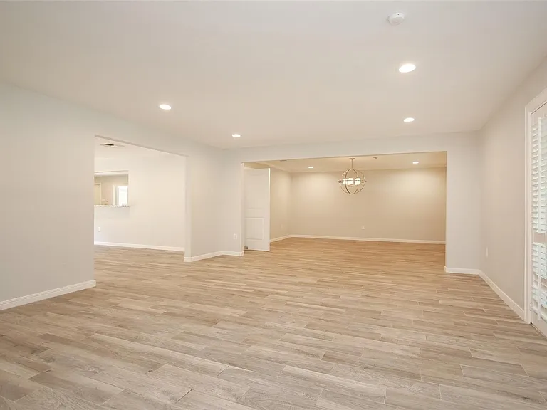 3603 Tartan Ln — Photo 4