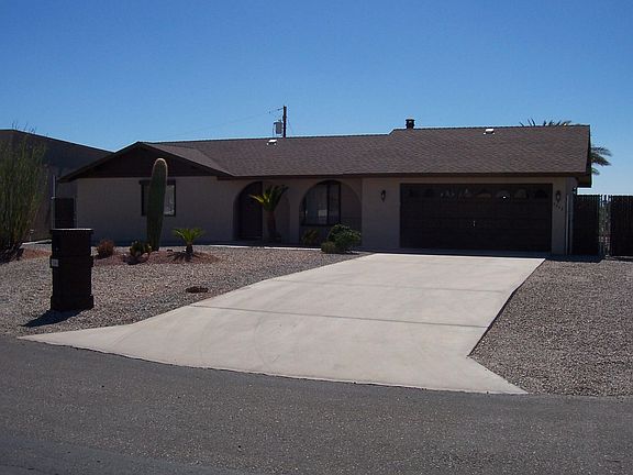 5th image of 3846 Bluegrass Cir