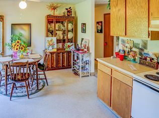 700 Linden Ave #2B-1BA-879SQFT, Washington Court House, OH 43160