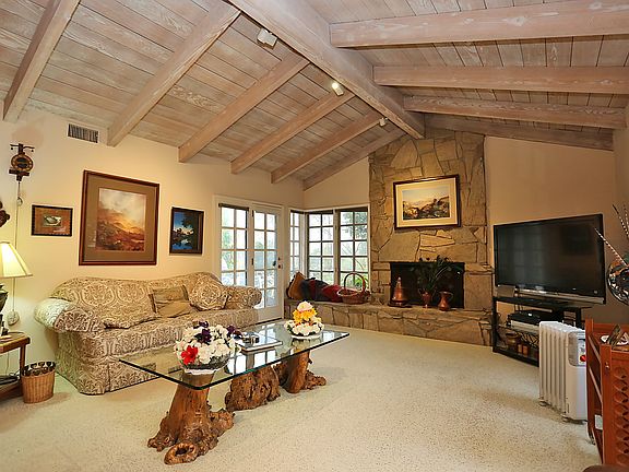 4th image of 20645 E Rancho San Jose Dr