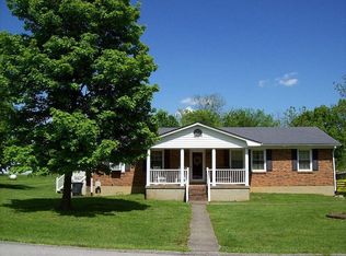 75 Hilltop Mdws, Frankfort, KY 40601