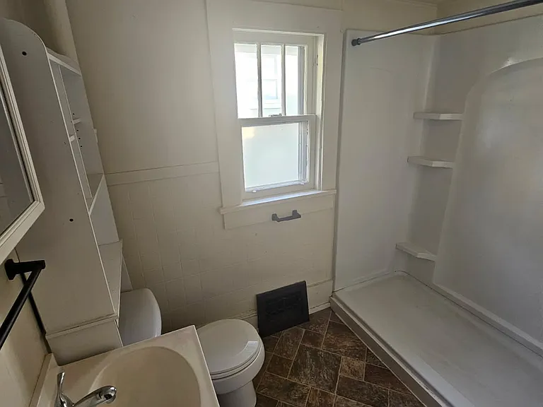 29 E Bald Eagle St #29 — Photo 3