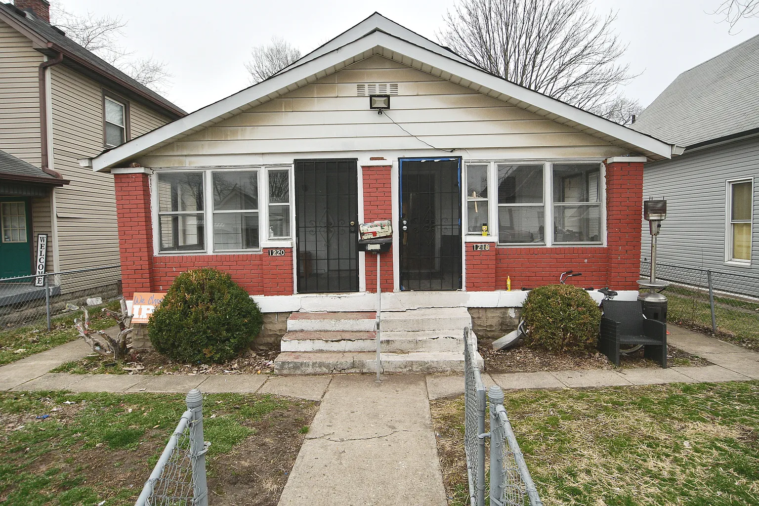 1218 Shepard St photo 1