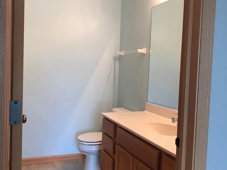 4114 Dillon St — Photo 2