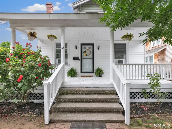 12 Violet Street, Hamden, CT 06517
