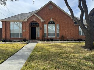 3305 Lake Highlands Dr, Rowlett, TX 75088
