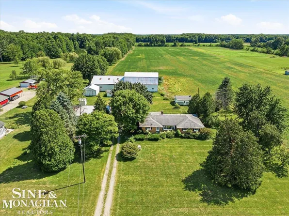 6639 Fred W Moore Hwy, China, MI 48054