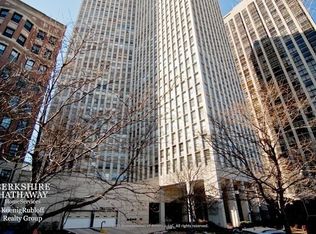 2626 N Lakeview Ave APT 3411, Chicago, IL 60614
