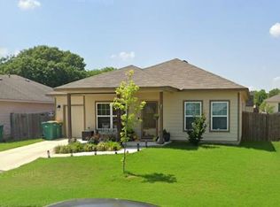 21 3rd St W, Converse, TX 78109