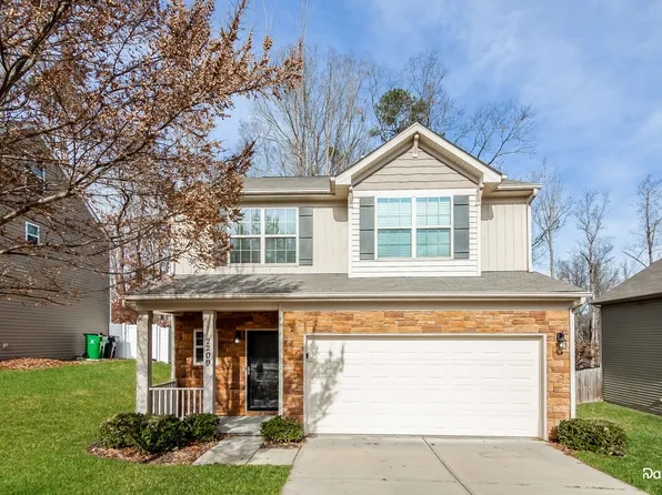 2209 Dave Thomas Ln, Charlotte, NC 28214