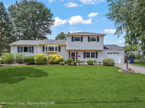 506 Roxbury Road, Belford, NJ 07718