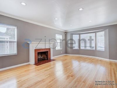 9116 S Van Ness Ave, Los Angeles, CA, 90047