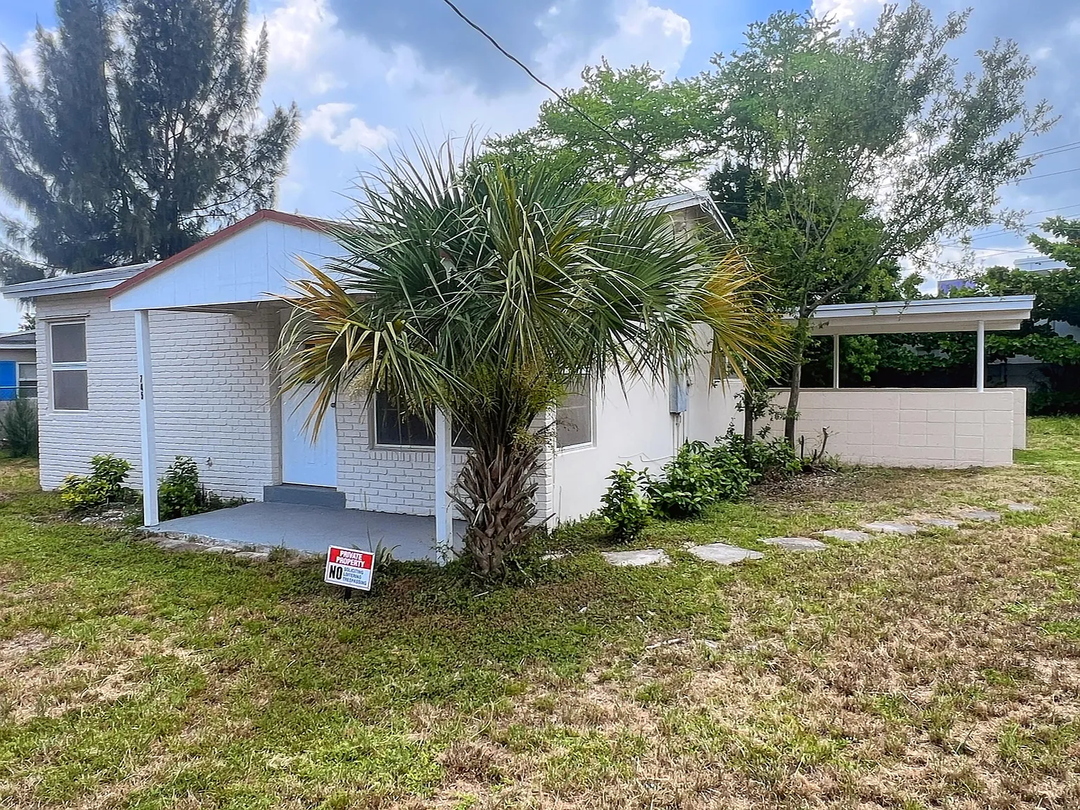 2 bed, 814 sqft, $2,400 — Photo 1