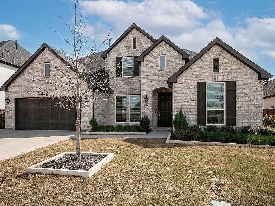 1st image of 2351 Waterford Way