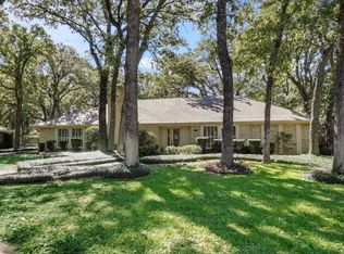 4804 Racquet Club Dr, Arlington, TX 76017
