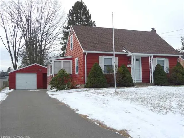 9 Grand St, Enfield, CT 06082