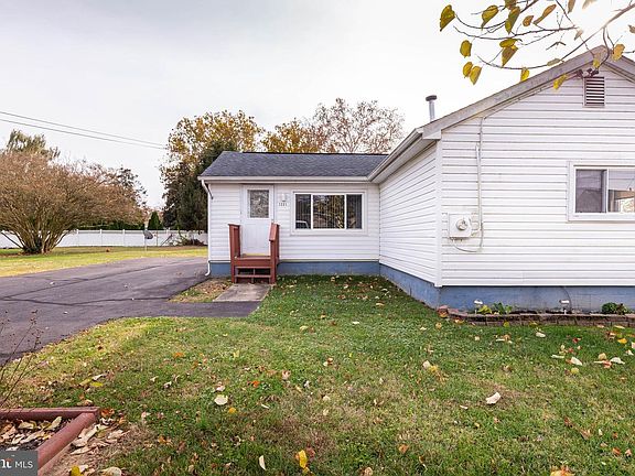 2nd image of 7231 Greenbank Rd