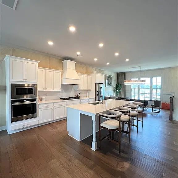 1915 Skyfall Cir NE — Photo 12