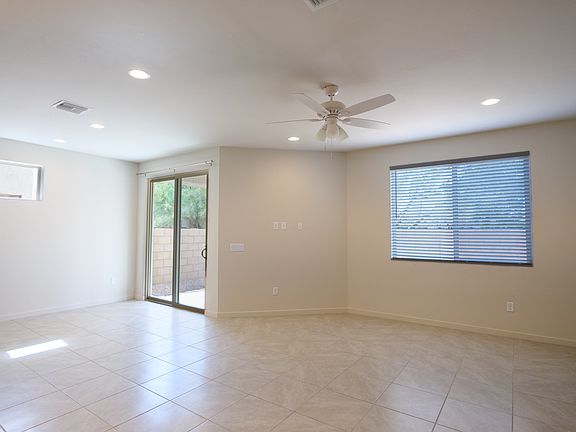 5th image of 8809 N Sherry Cervi Way