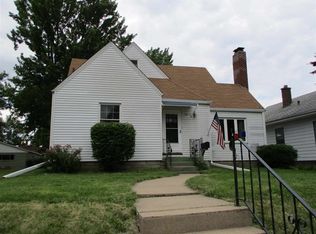 2935 11th Ave #A, Moline, IL 61265