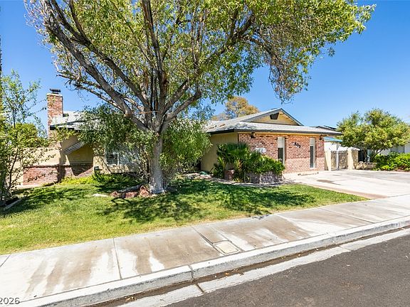 2nd image of 409 Estella Ave