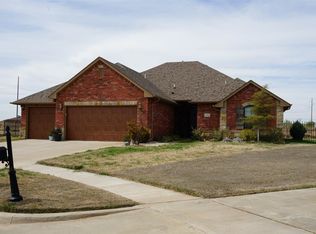 1304 Winchester Ave, Enid, OK 73703