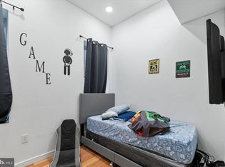 721 N 40th St FLOOR 2, Philadelphia, PA 19104