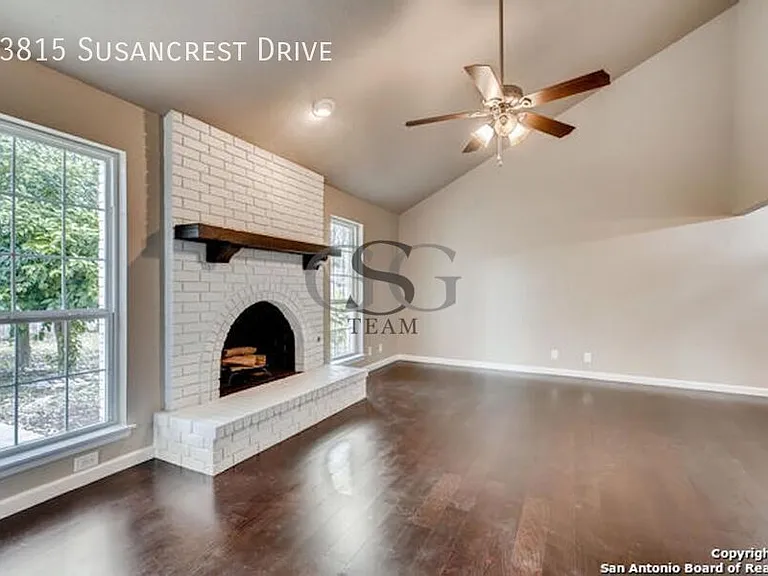 13815 Susancrest Dr — Photo 5