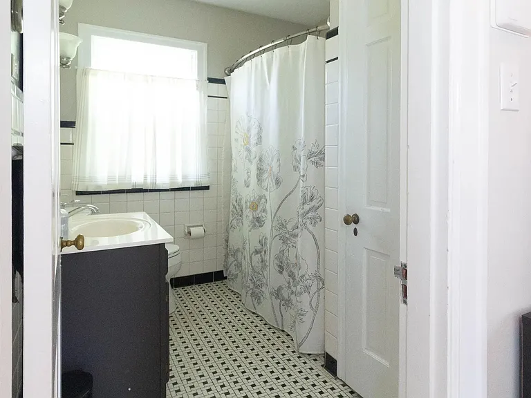 147 Jesselin Dr — Photo 36