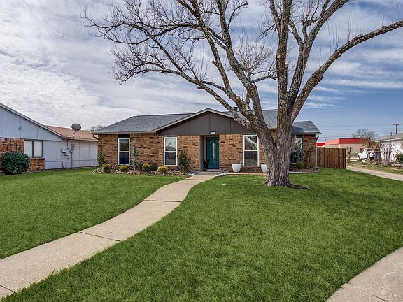 2nd image of 1913 Northwind Ct