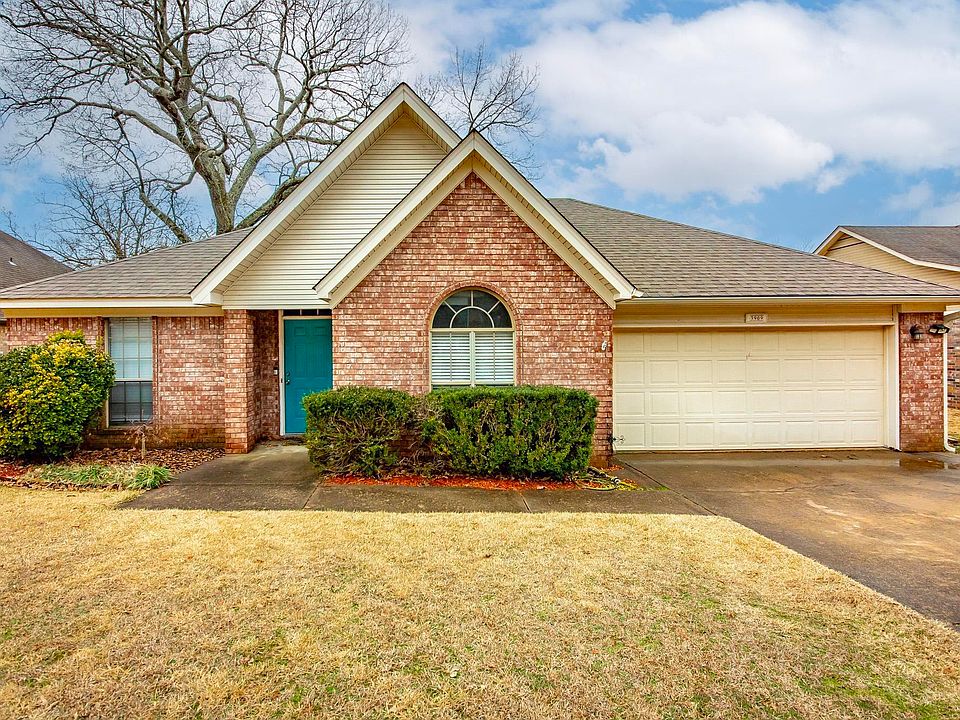1st image of 3909 Lakewood Valley Dr