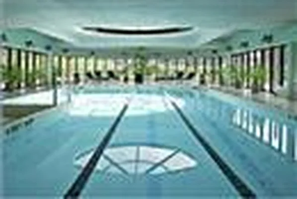 Rented by R New York | media 9