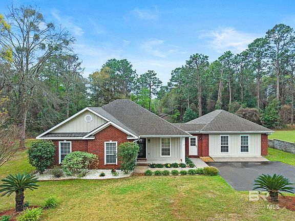 4th image of 32185 Buzbee Rd