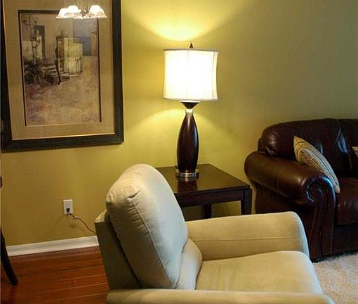 5th image of 289 Robin Hood Cir Unit 202