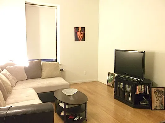 Rented by Maz Group NY | media 18