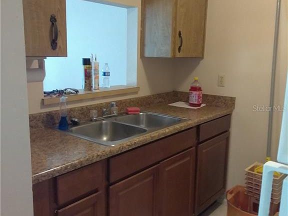 4th image of 305 Jeru Blvd APT B