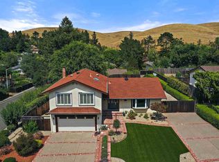 67 Buckingham Dr, Moraga, CA