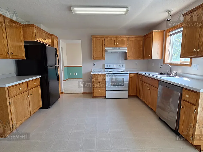 5208 Duvall St NW — Photo 10