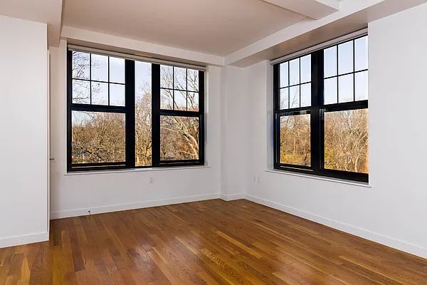 Rented by Nooklyn NYC LLC | media 28