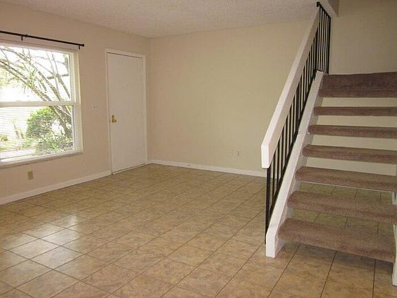 4th image of 14711 Lake Forest Dr
