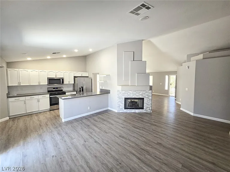 6230 Alkaid Ave — Photo 4