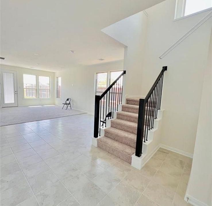 1st image of 4939 Hickory Deer Ln #4939