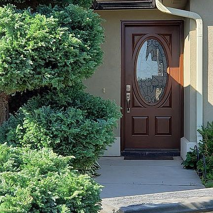 4th image of 2651 Torrey Pines Way