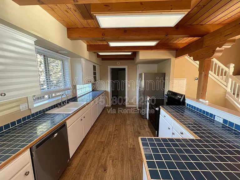 2500 SW 83rd St — Photo 9